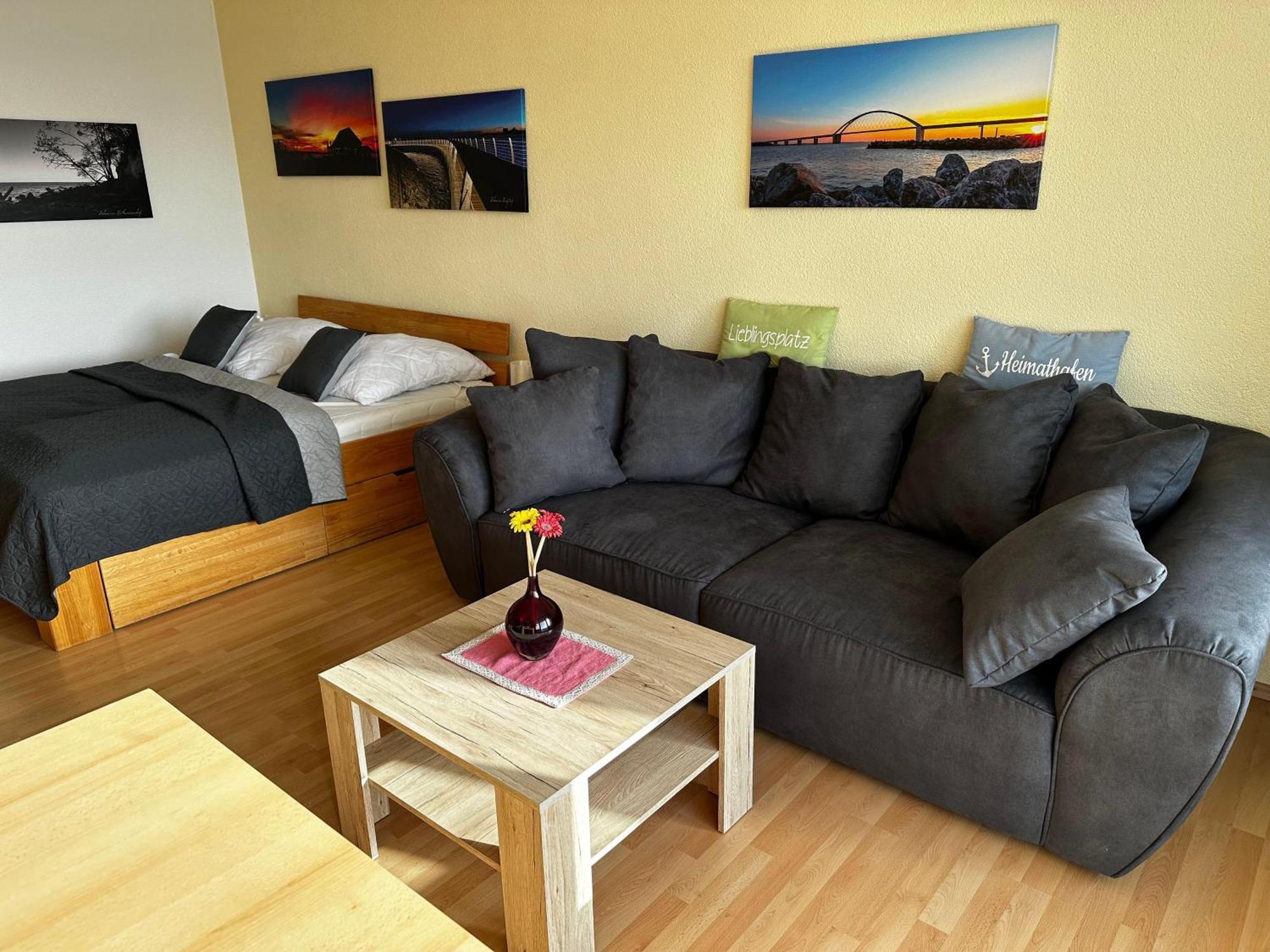 Suedstrand-Ferienwohnung-Suhr Burgtiefe auf Fehmarn エクステリア 写真