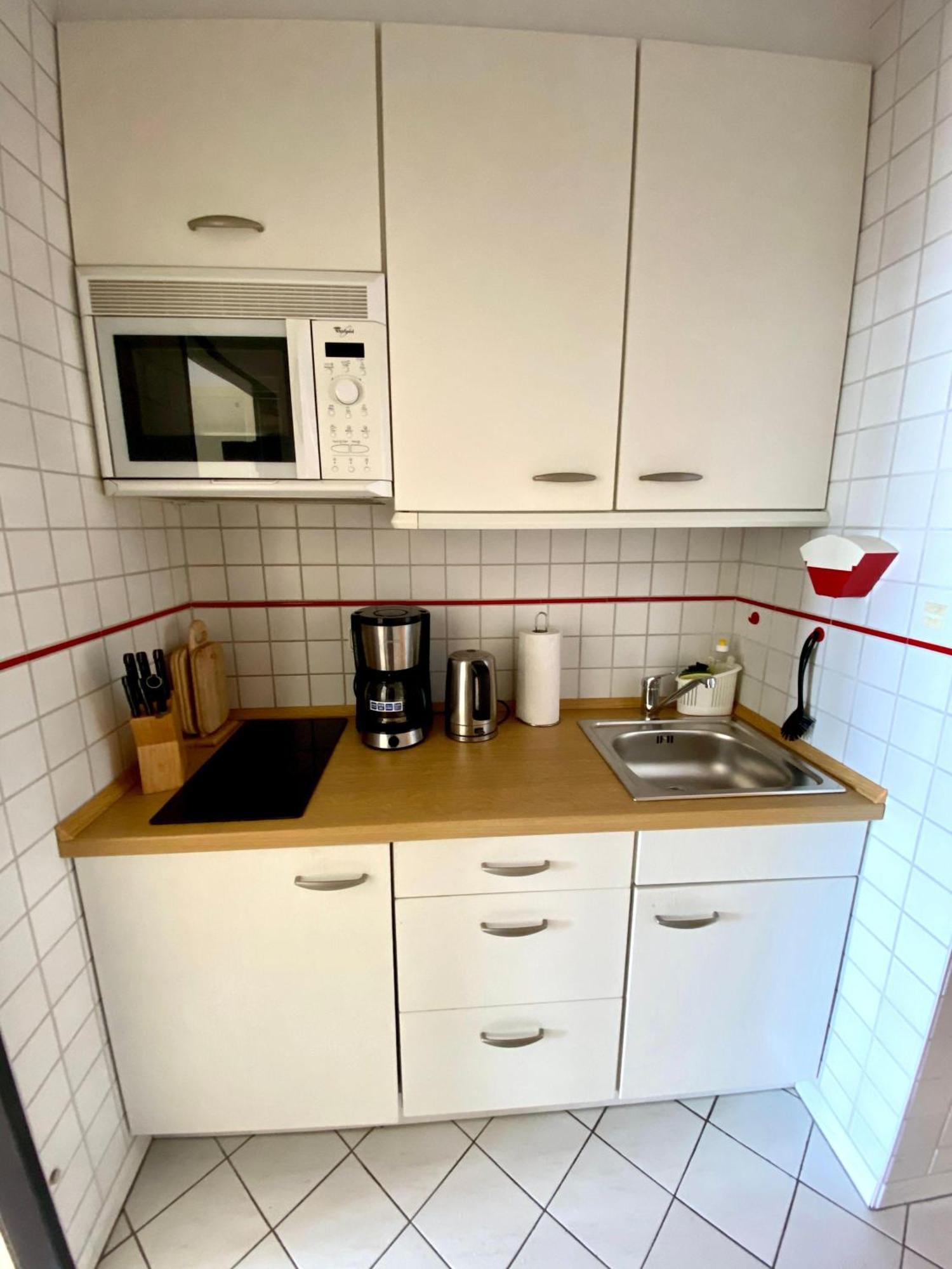 Suedstrand-Ferienwohnung-Suhr Burgtiefe auf Fehmarn エクステリア 写真