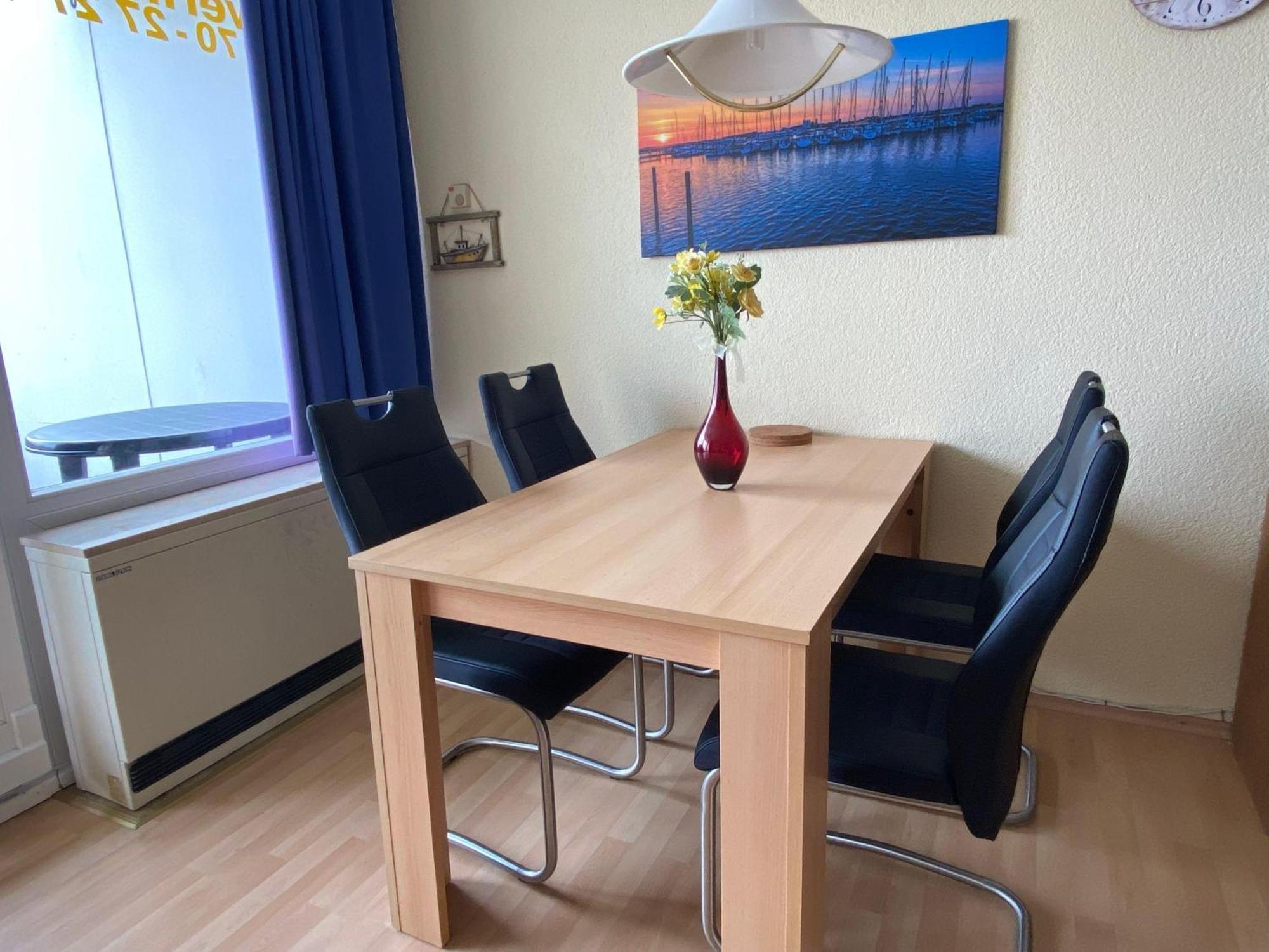 Suedstrand-Ferienwohnung-Suhr Burgtiefe auf Fehmarn エクステリア 写真